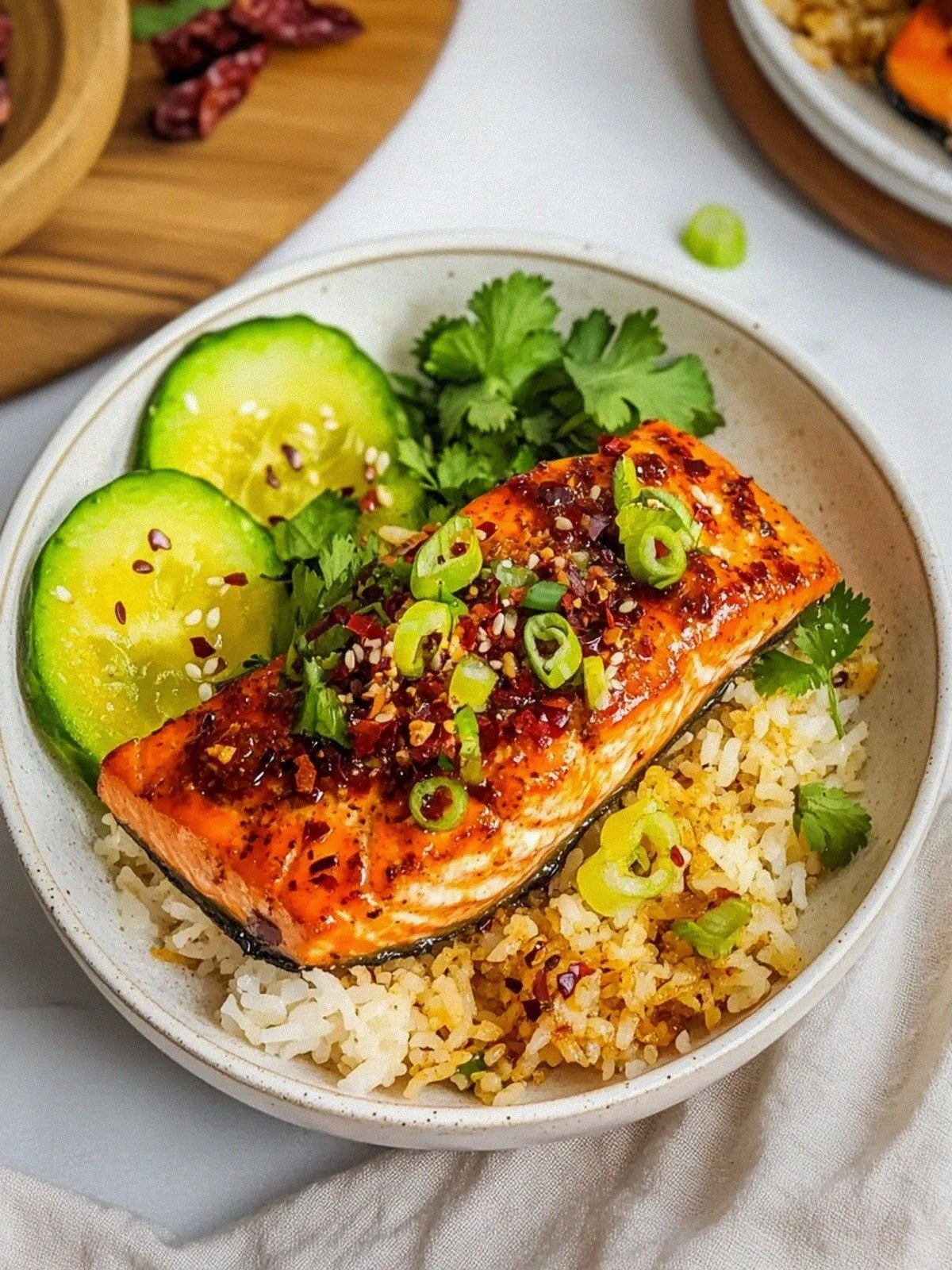 Chili Oil Salmon Rice Bowl: Quick 15-Minute Delight