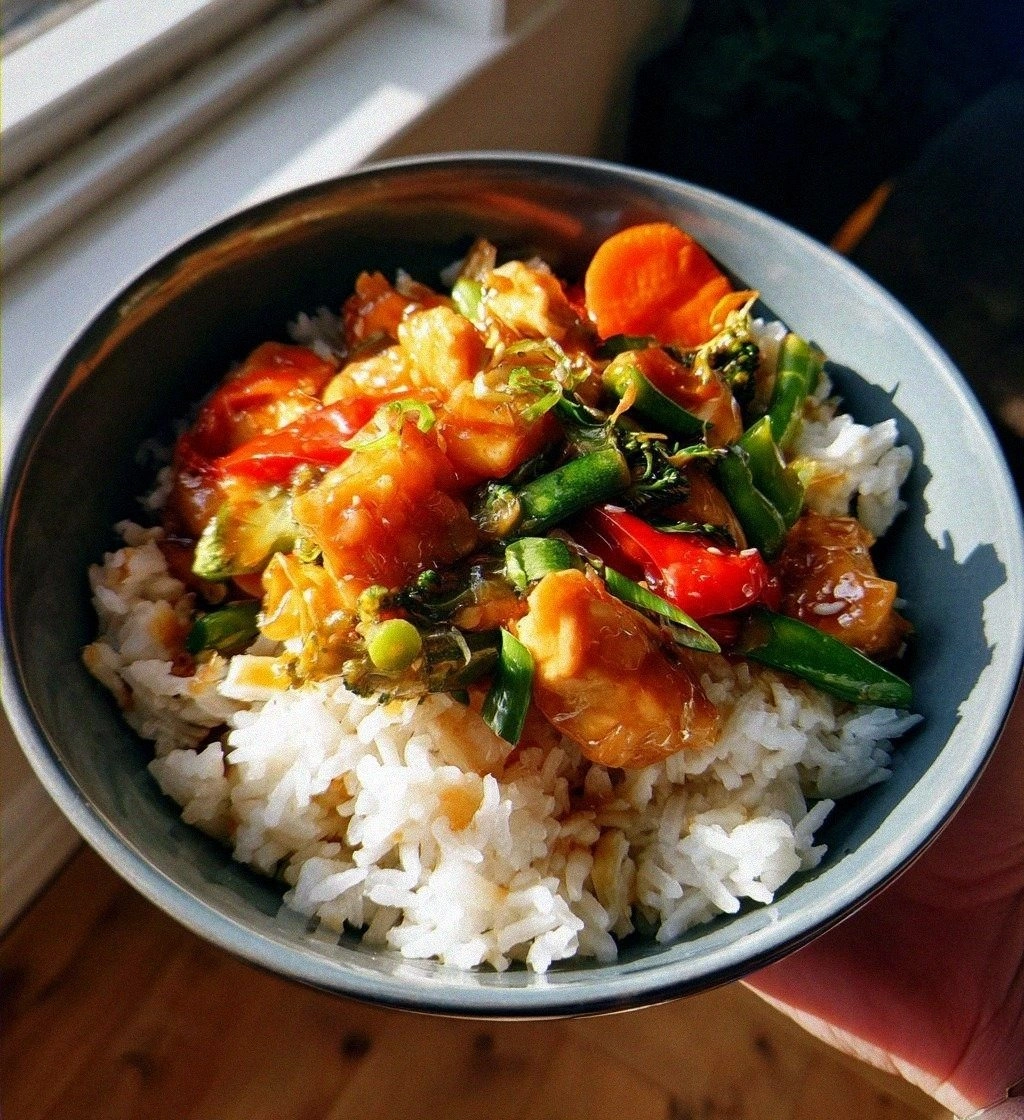 Easy Simple Meals: 5 Quick Dishes for Hectic Days