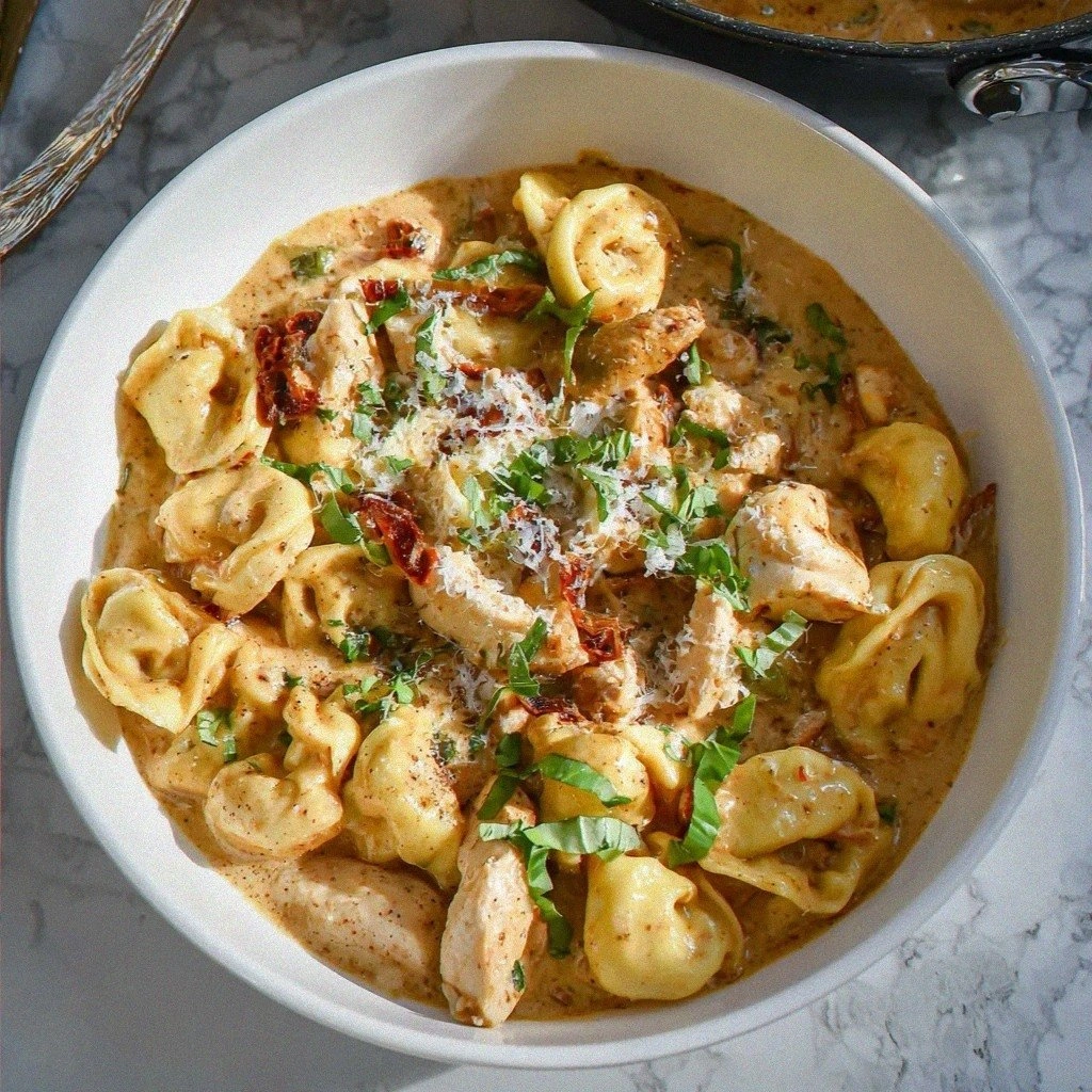 Marry Me Chicken Tortellini: A Creamy, Crowd-Pleasing Pasta Worthy of Its Name