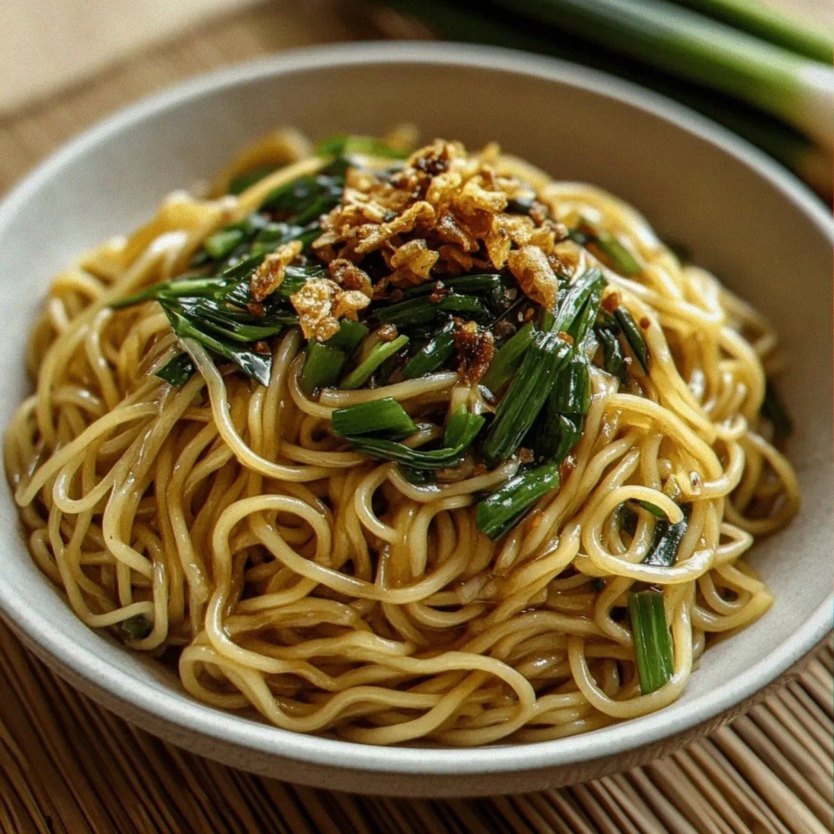 Perfectly Cozy Scallion Oil Noodles in Just 25 Minutes