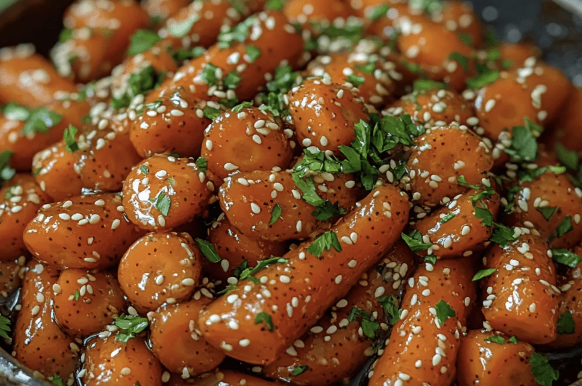 Honey Garlic Glazed Carrots: A Flavorful Side Dish for Every Meal